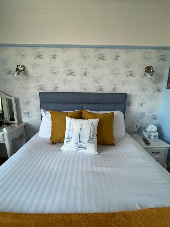 Between The Bays Exclusively For Adults ลันดิดโน ภายนอก รูปภาพ